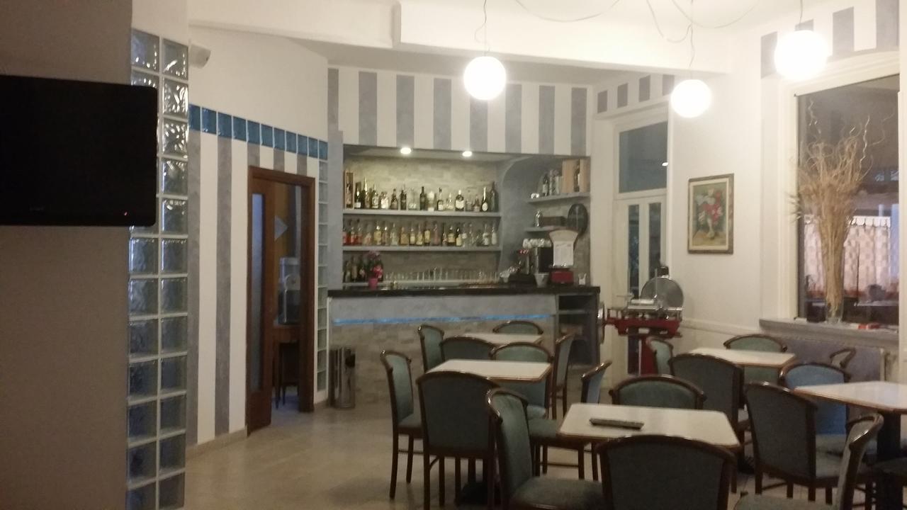 אלסיו Hotel San Giorgio מראה חיצוני תמונה